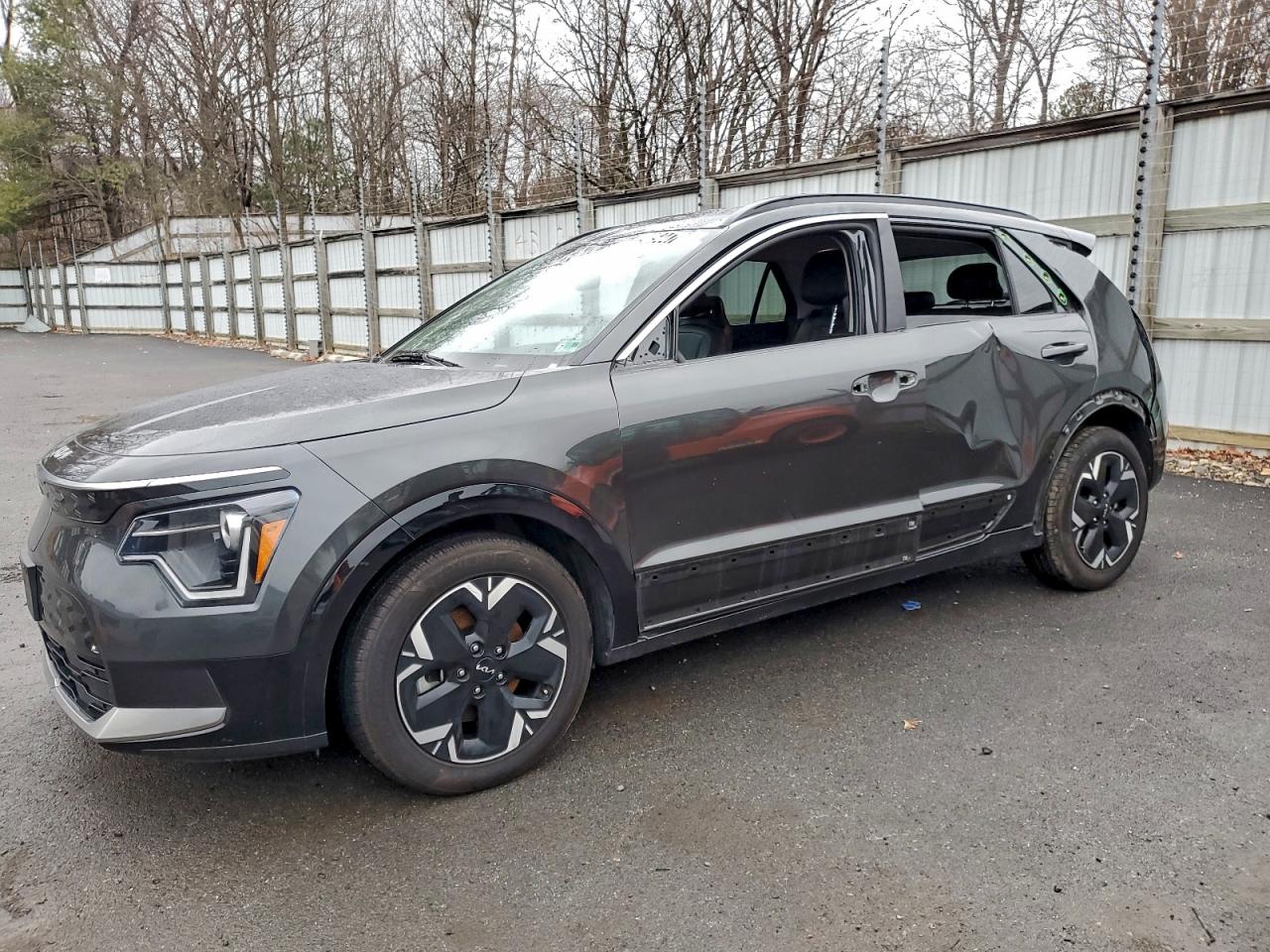 2023 KIA NIRO