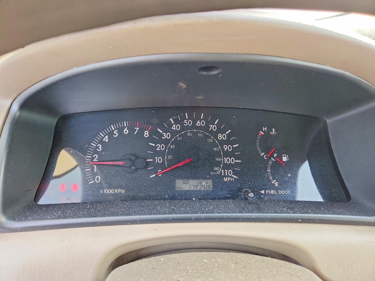 2006 TOYOTA COROLLA CE photo 9