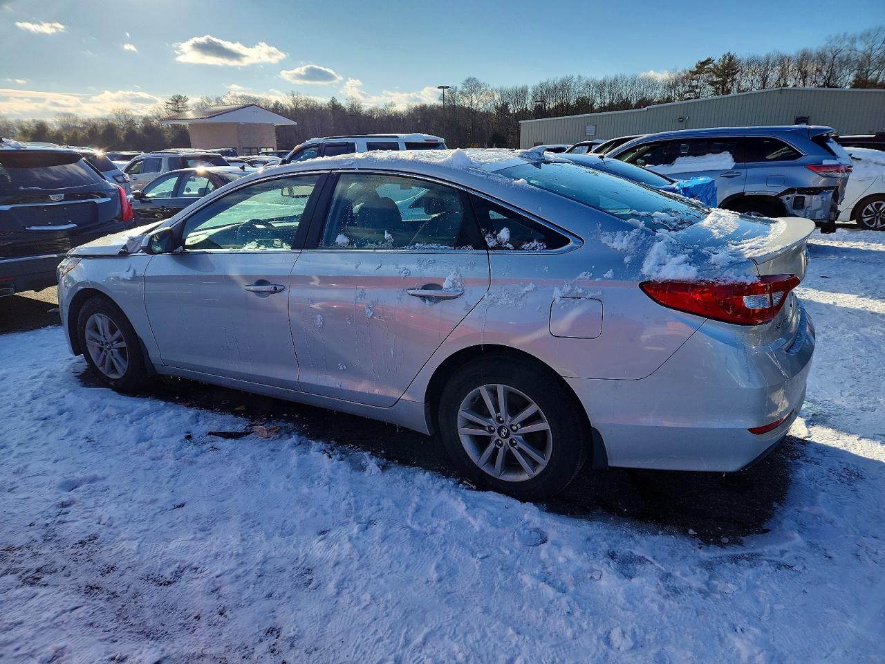 2015 HYUNDAI SONATA SE photo 3