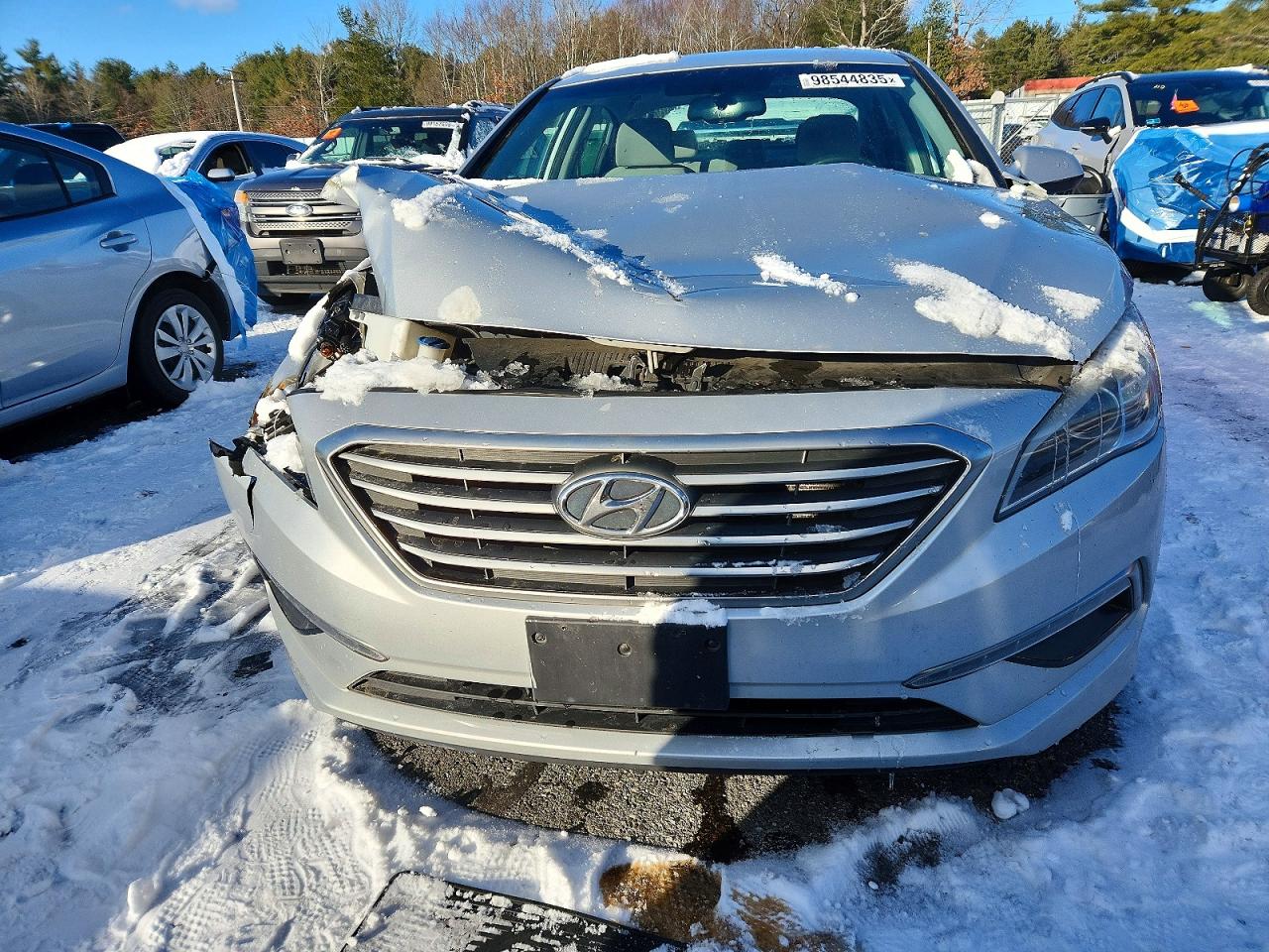 2015 HYUNDAI SONATA SE photo 9