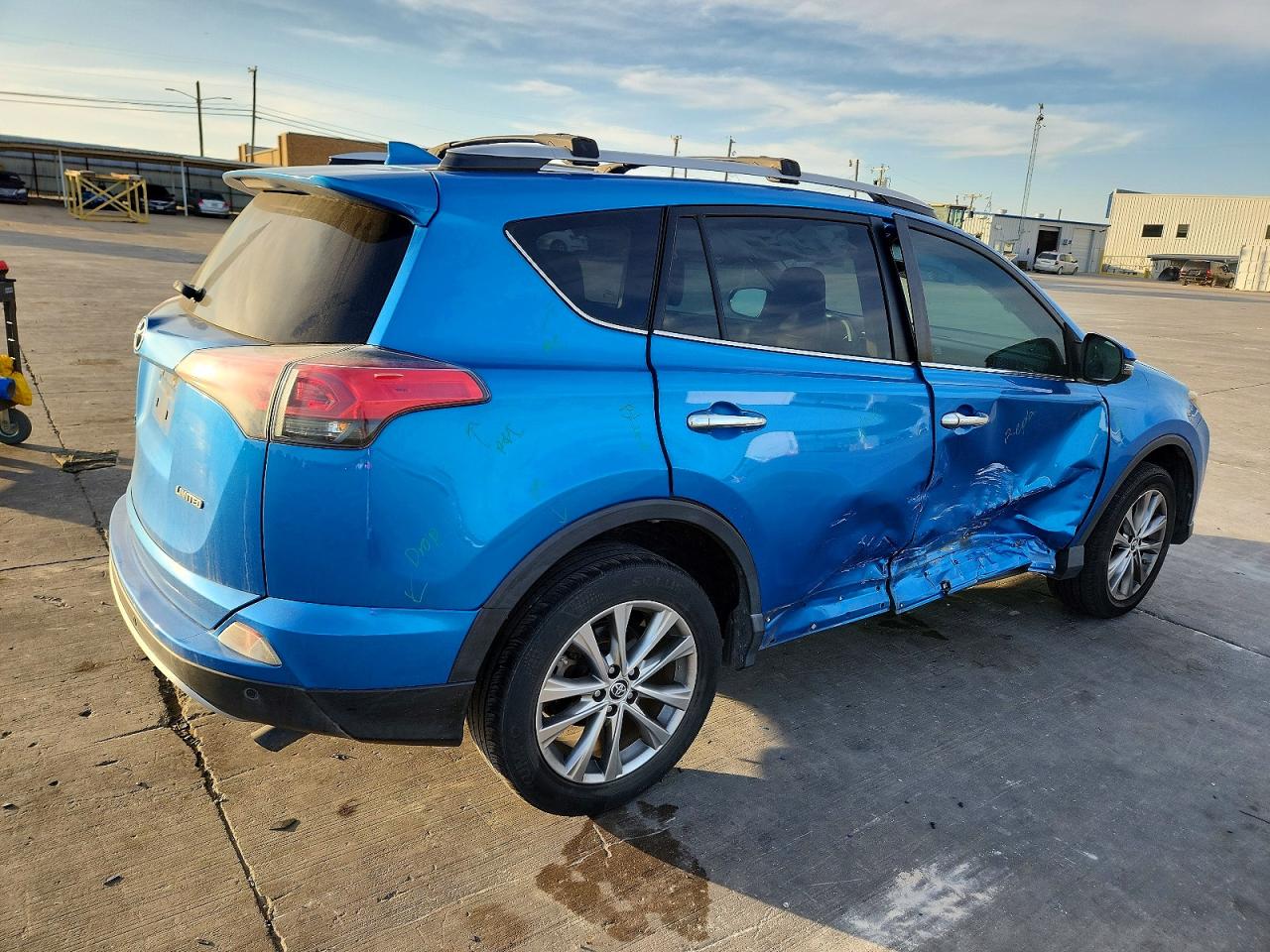2016 TOYOTA RAV4 LIMITED photo 3