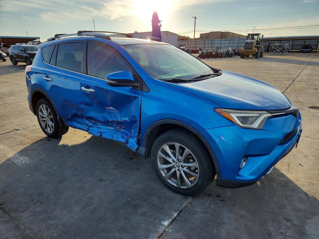 2016 TOYOTA RAV4 LIMITED photo 4
