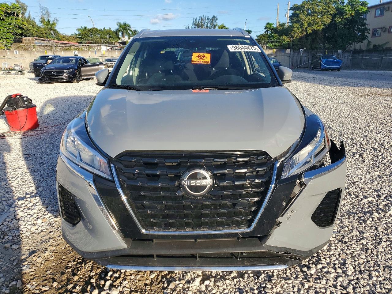 2023 NISSAN KICKS SV photo 5