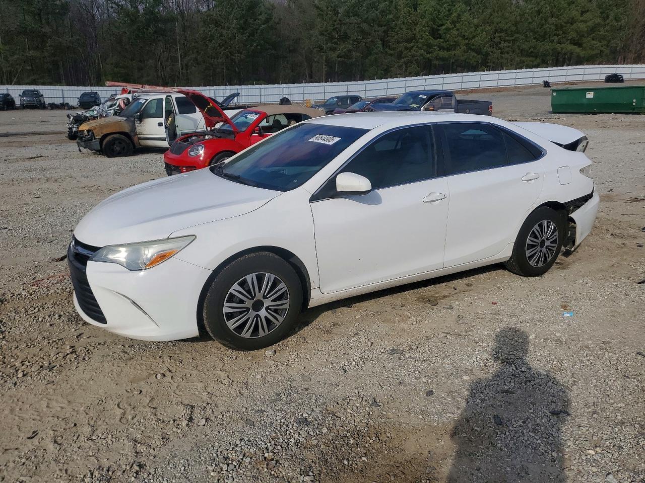 2016 TOYOTA CAMRY