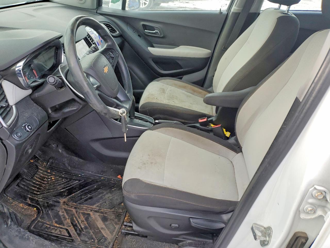 2019 CHEVROLET TRAX LS photo 7