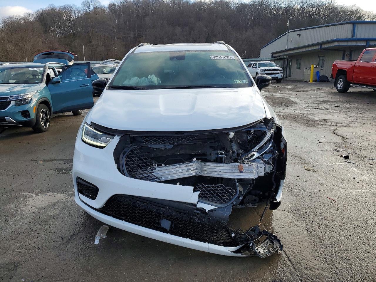 2023 CHRYSLER PACIFICA LIMITED photo 5