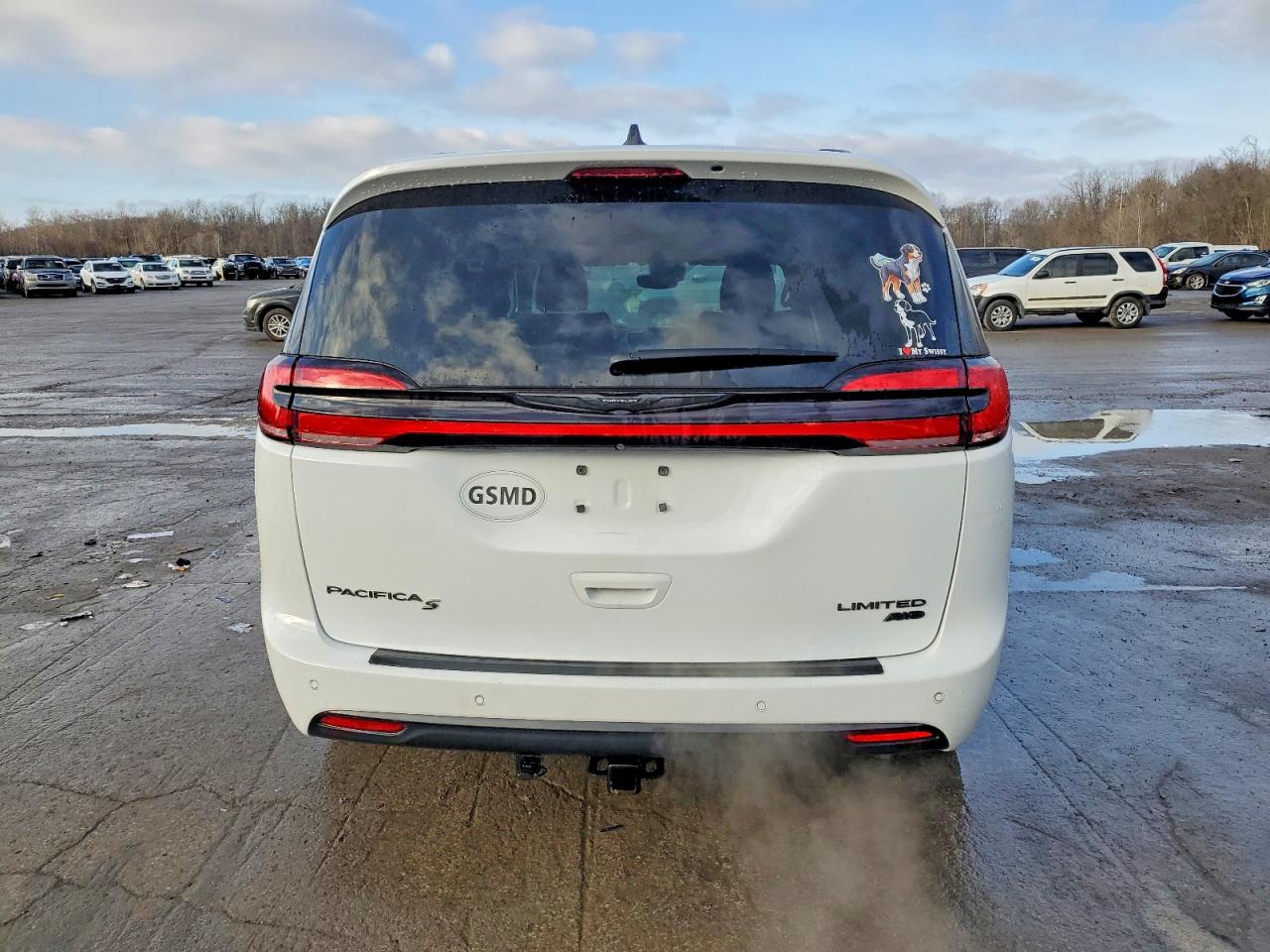 2023 CHRYSLER PACIFICA LIMITED photo 6