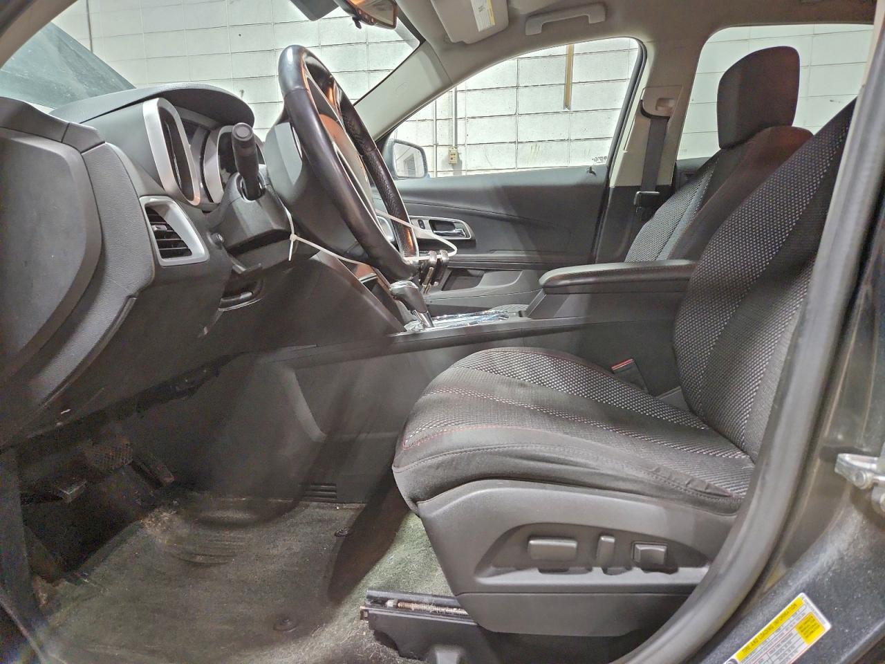 2017 CHEVROLET EQUINOX LT photo 25