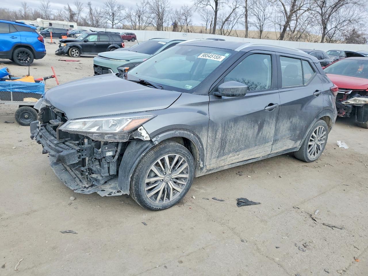 2021 NISSAN KICKS