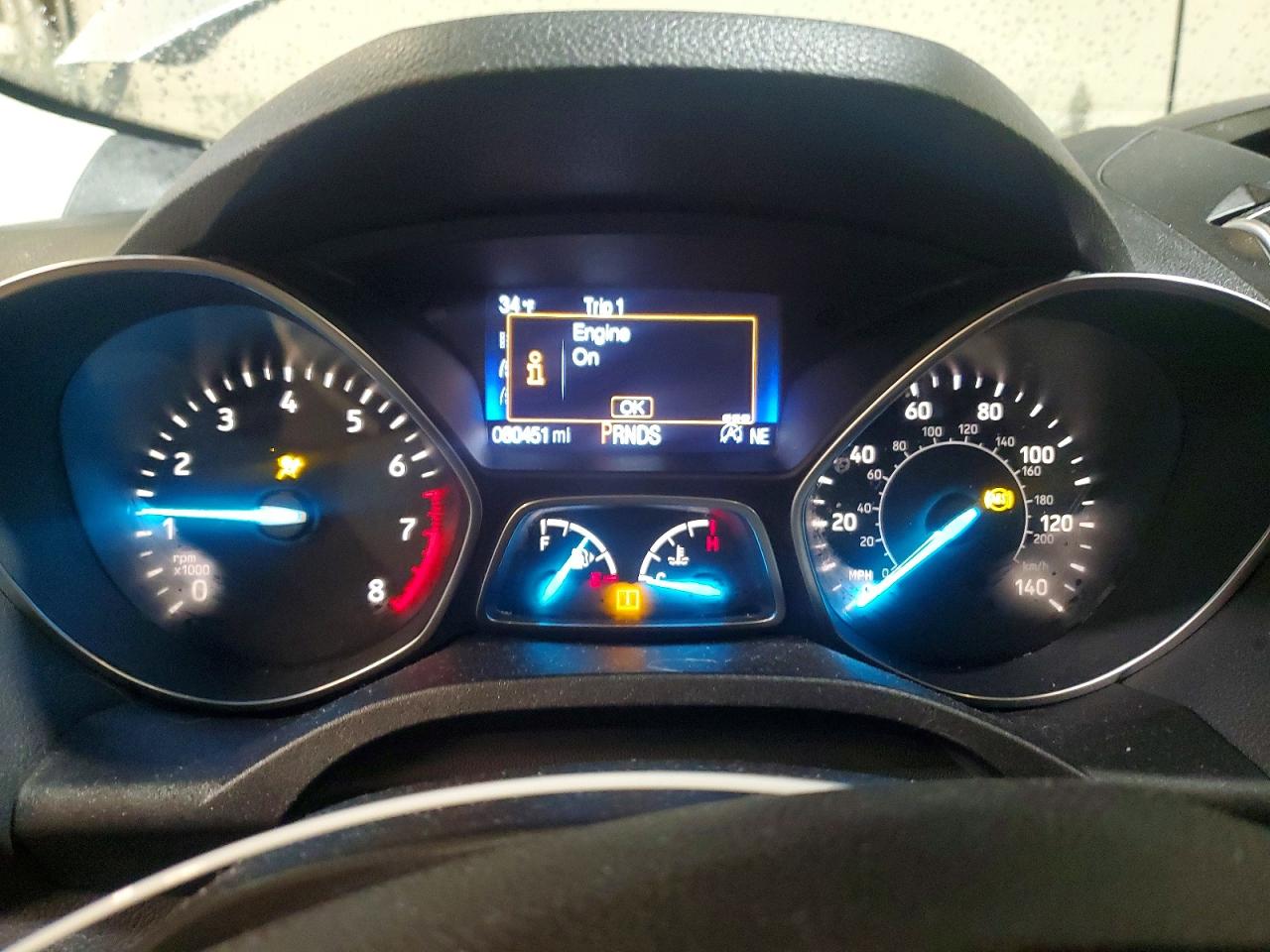 2017 FORD ESCAPE SE photo 9