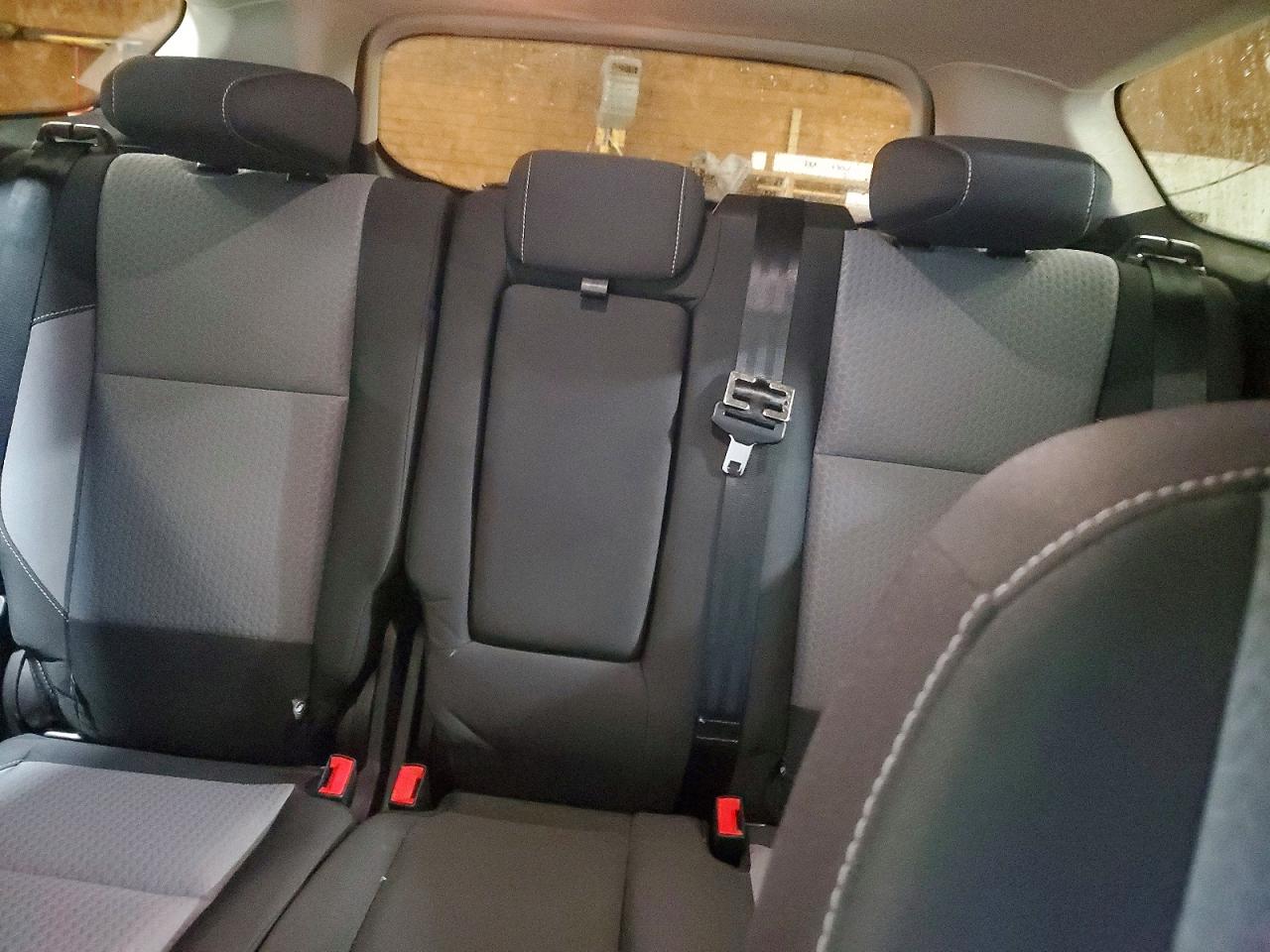 2017 FORD ESCAPE SE photo 10