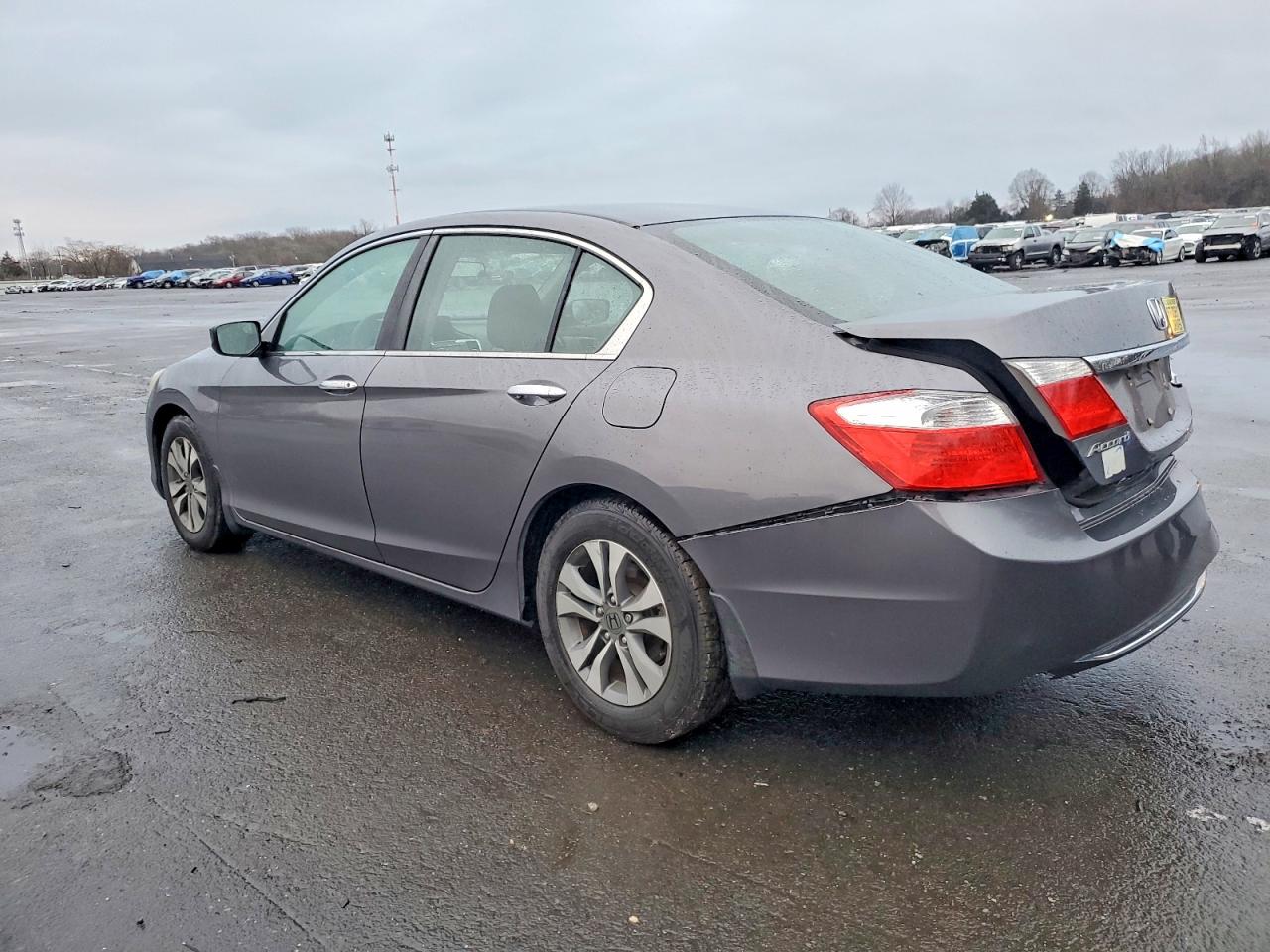 2015 HONDA ACCORD LX photo 3