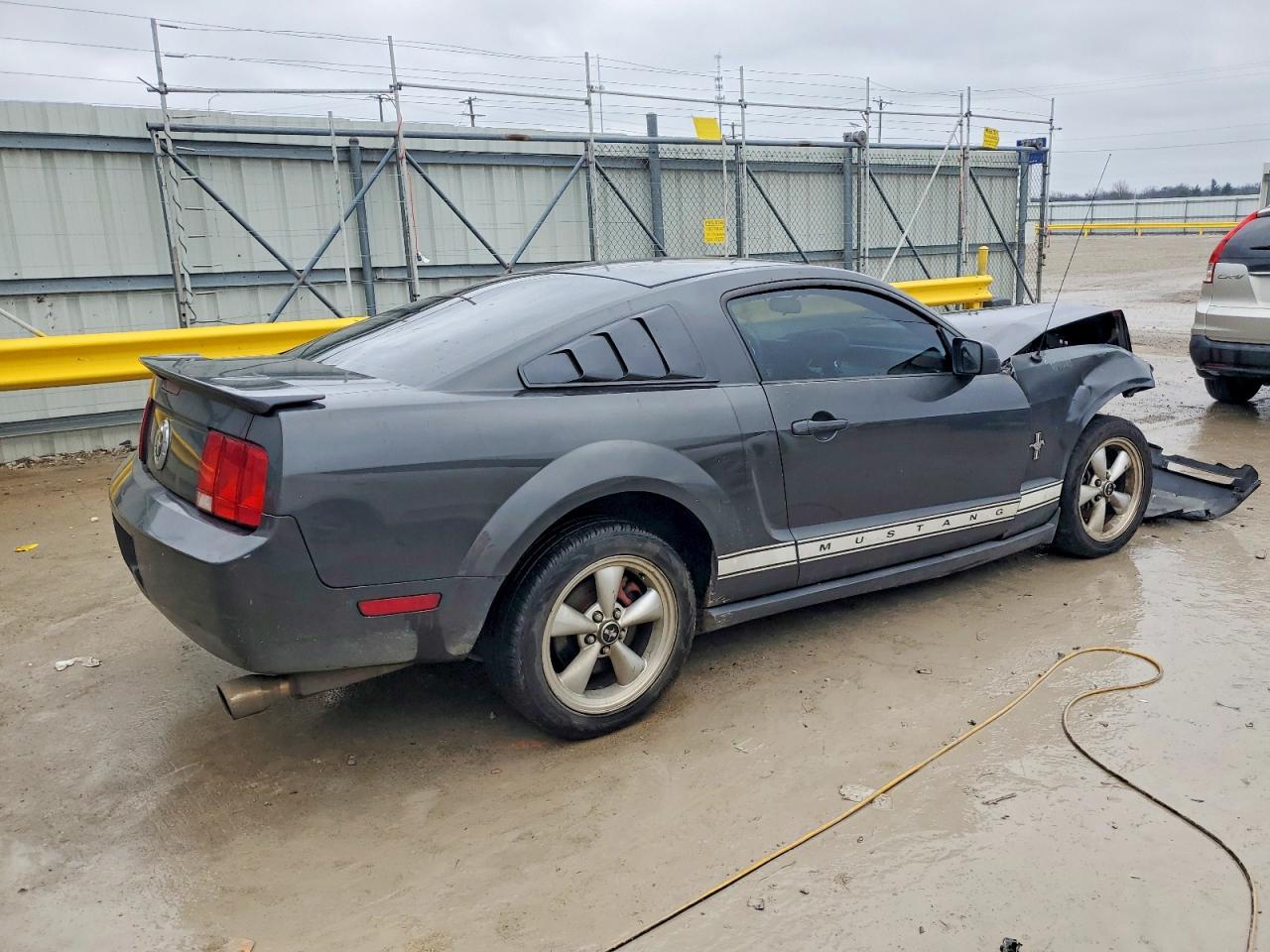 2007 FORD MUSTANG photo 5