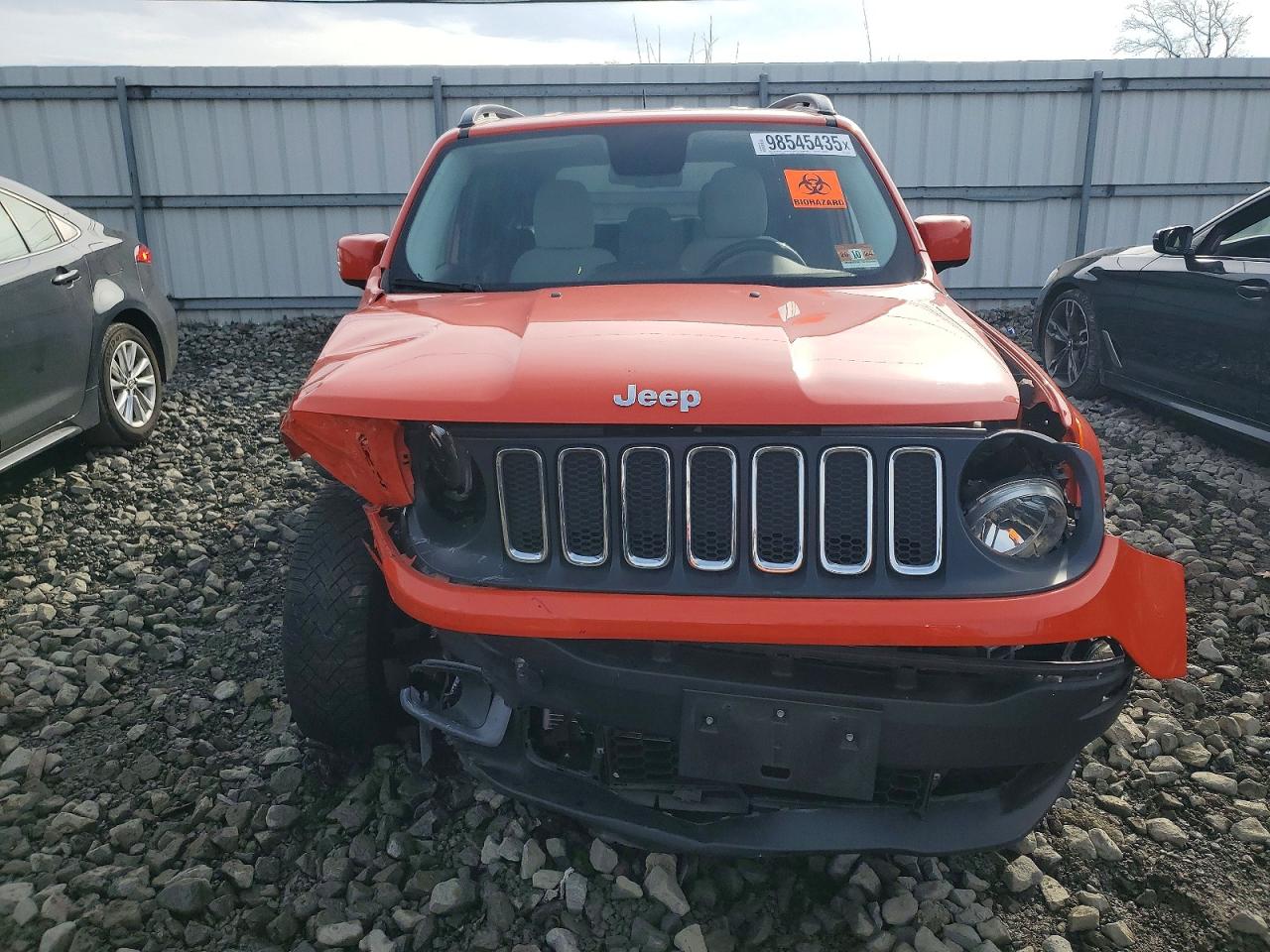 2017 JEEP RENEGADE LATITUDE photo 9