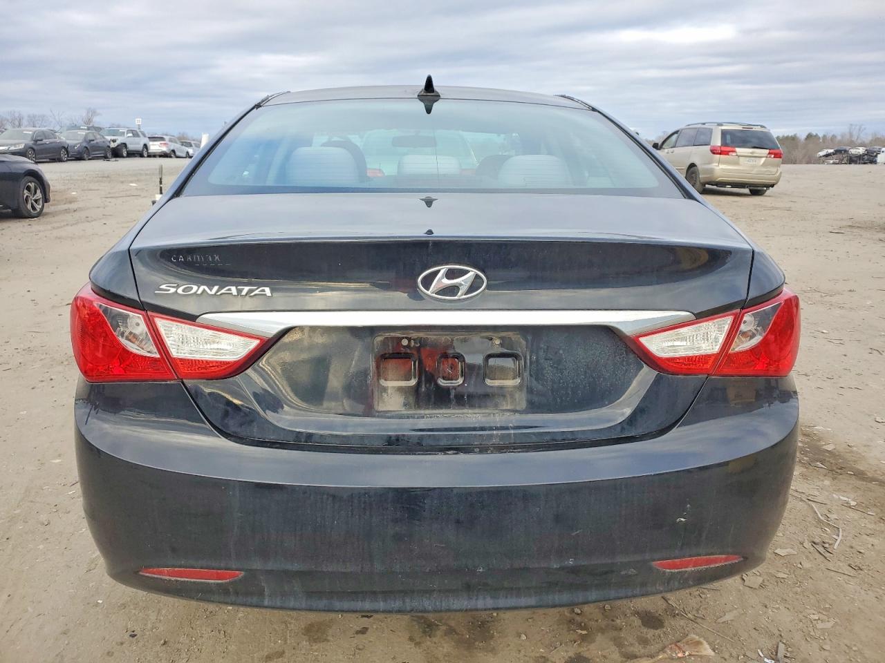 2011 HYUNDAI SONATA GLS photo 6