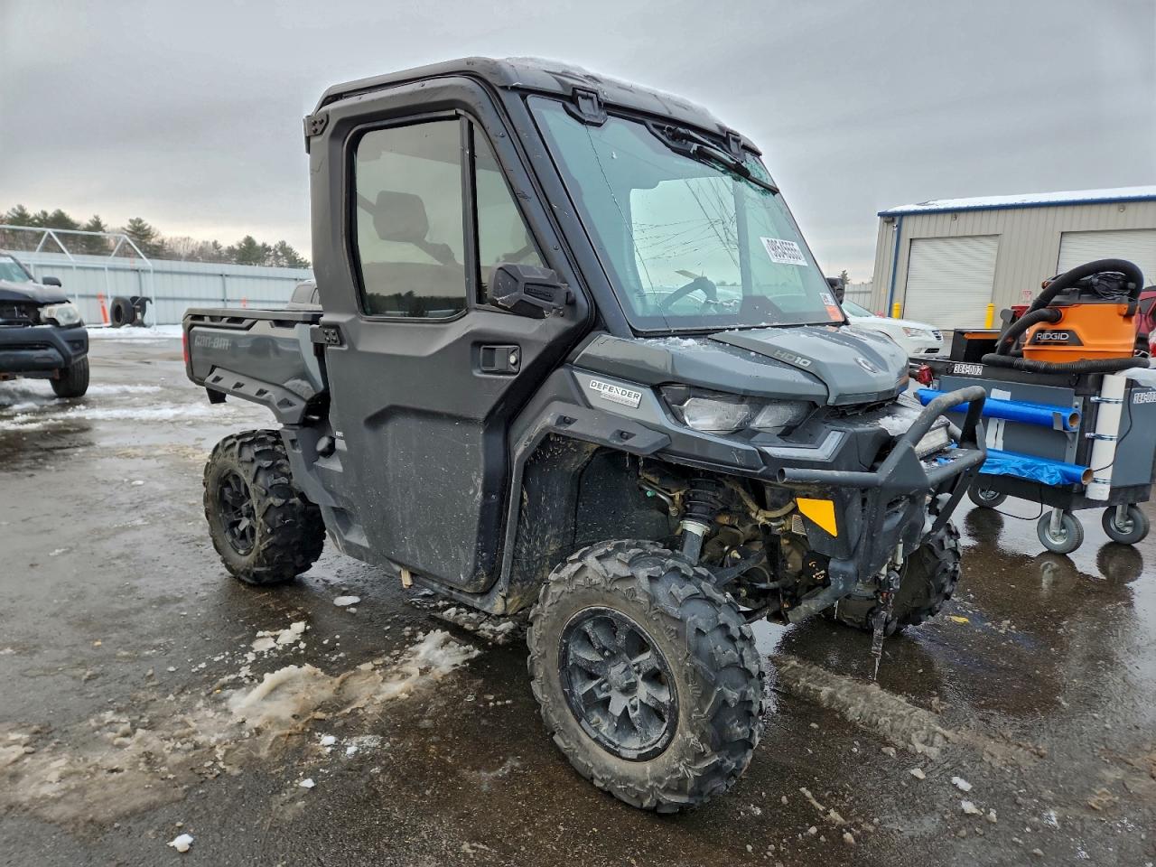 2022 CAN-AM DEFENDER