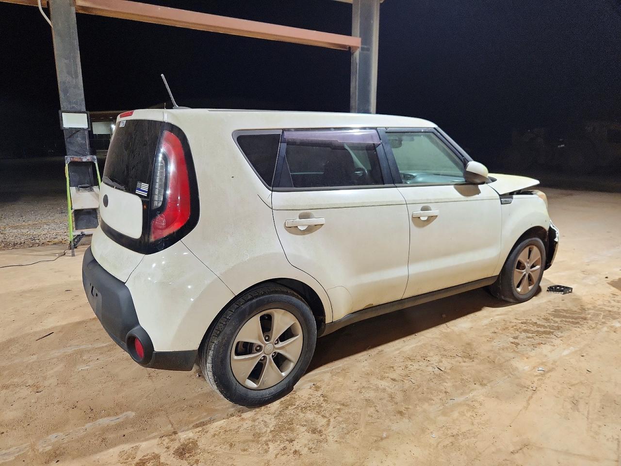 2015 KIA SOUL photo 3