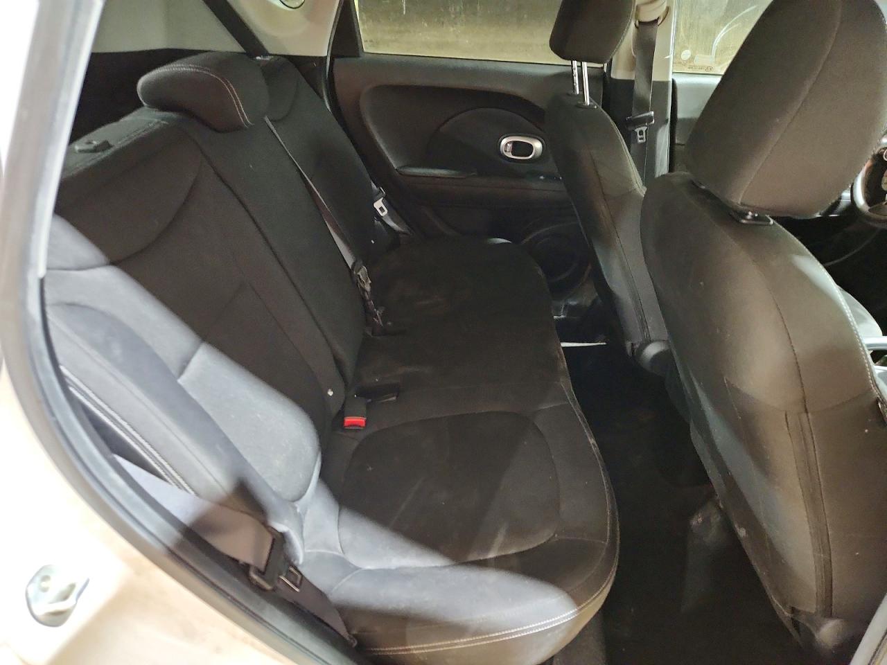 2015 KIA SOUL photo 11