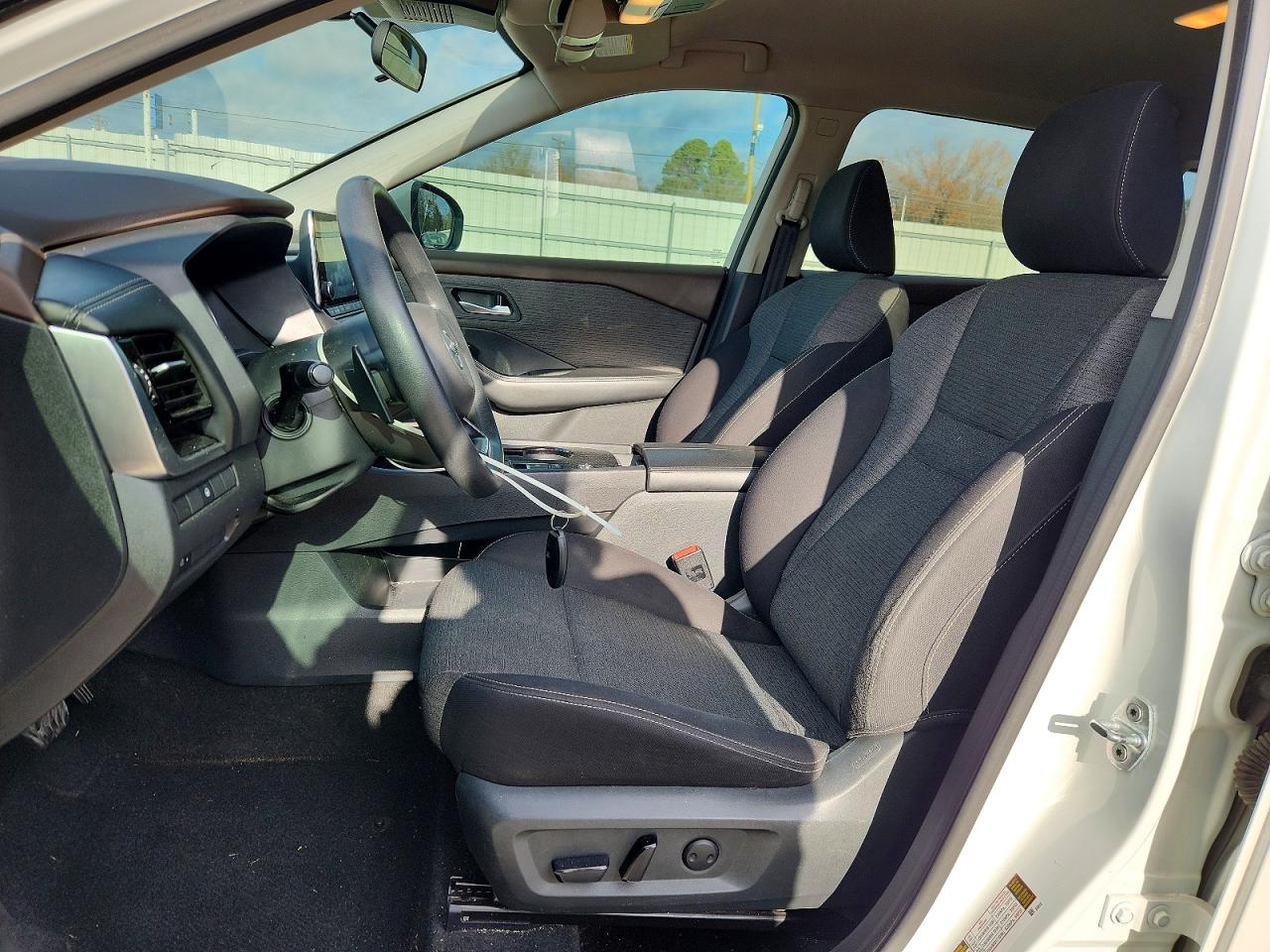 2021 NISSAN ROGUE SV photo 7