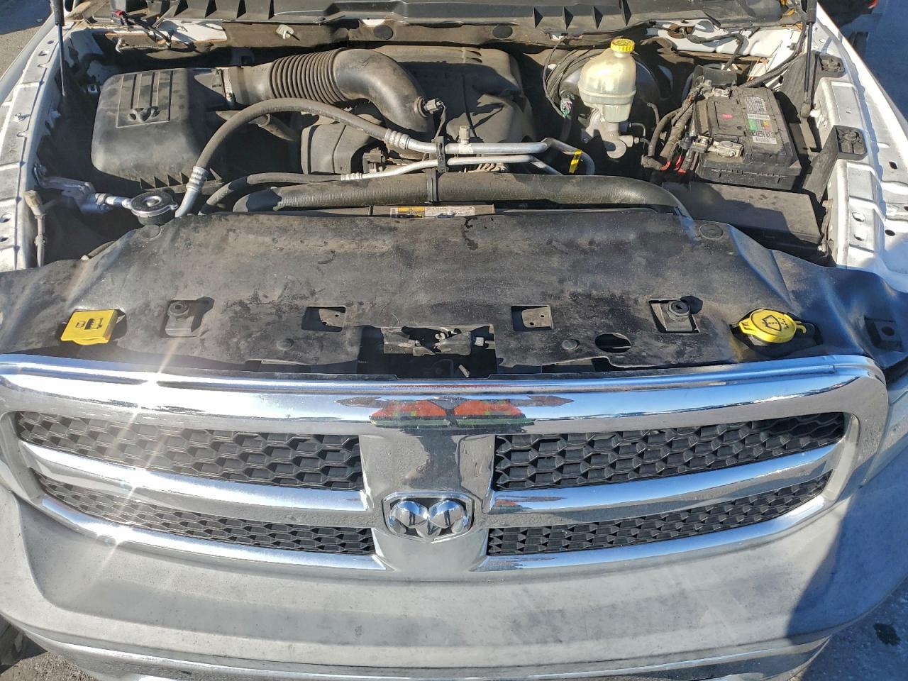 2015 RAM 1500 ST photo 11