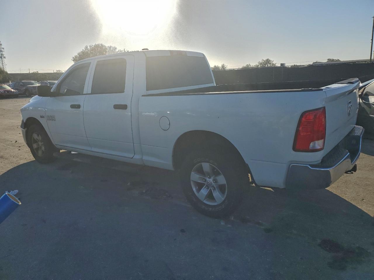 2015 RAM 1500 ST photo 2