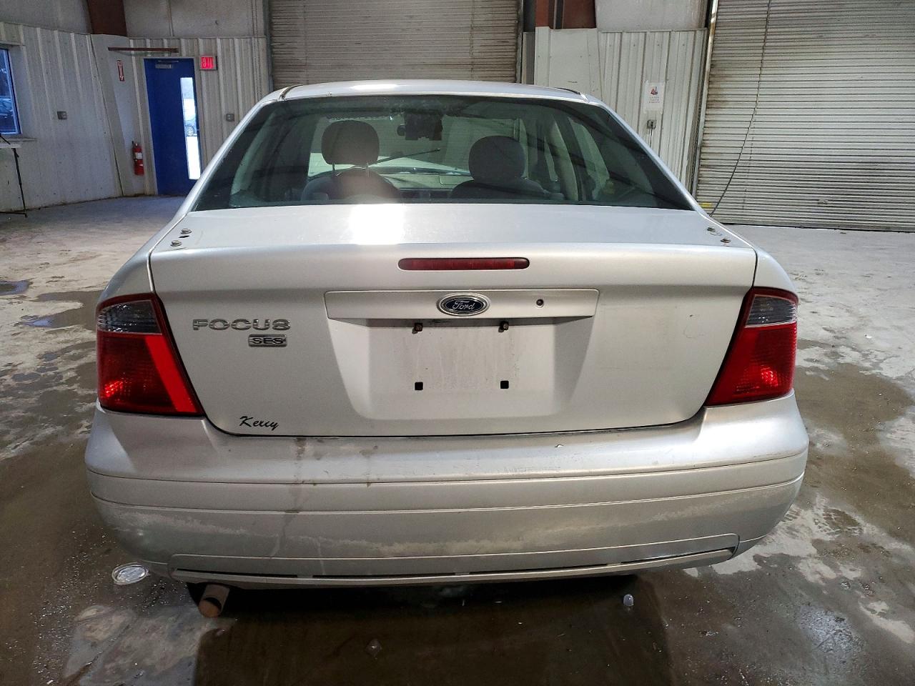 2007 FORD FOCUS ZX4 photo 6
