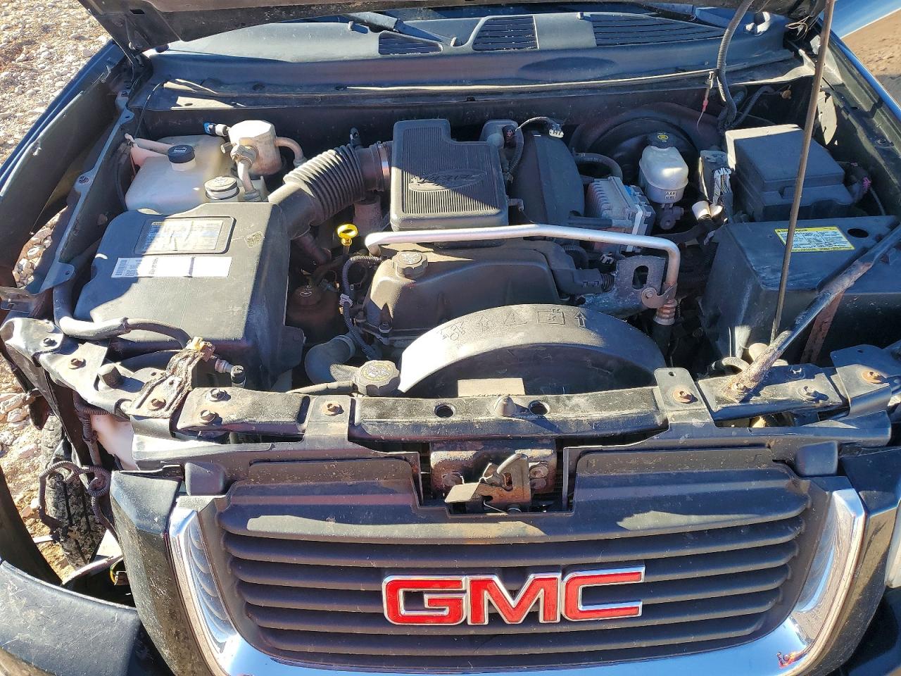 2004 GMC ENVOY photo 11