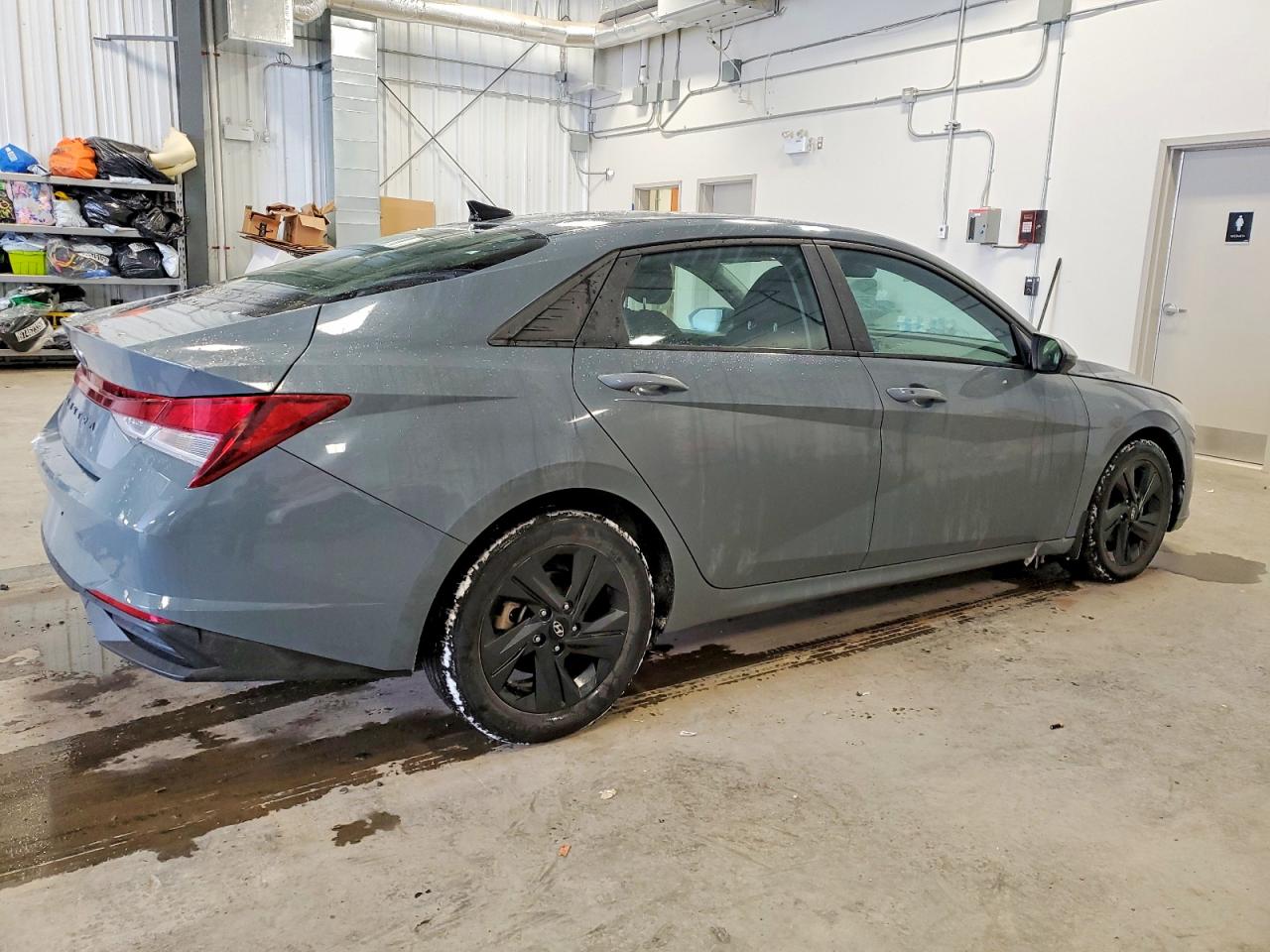 2022 HYUNDAI ELANTRA SEL photo 3