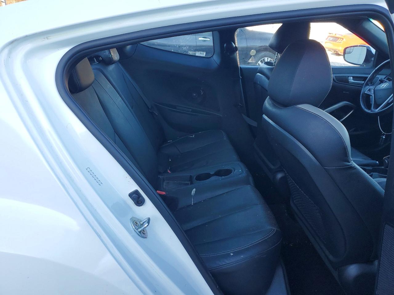 2017 HYUNDAI VELOSTER TURBO photo 10