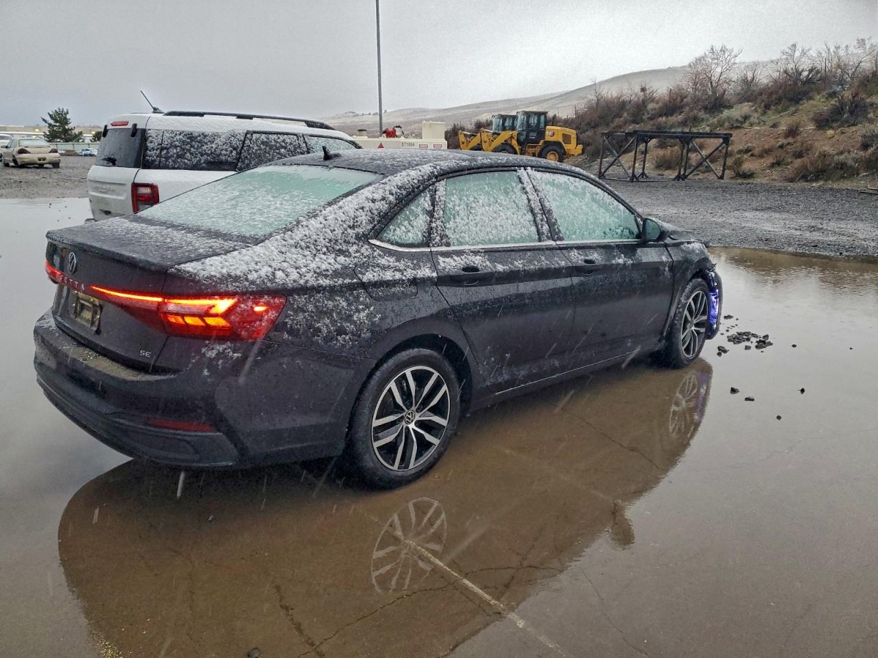 2025 VOLKSWAGEN JETTA SE photo 9
