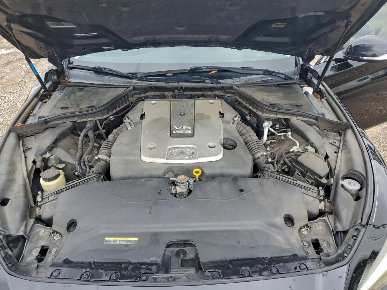 2015 INFINITI Q50 BASE photo 21