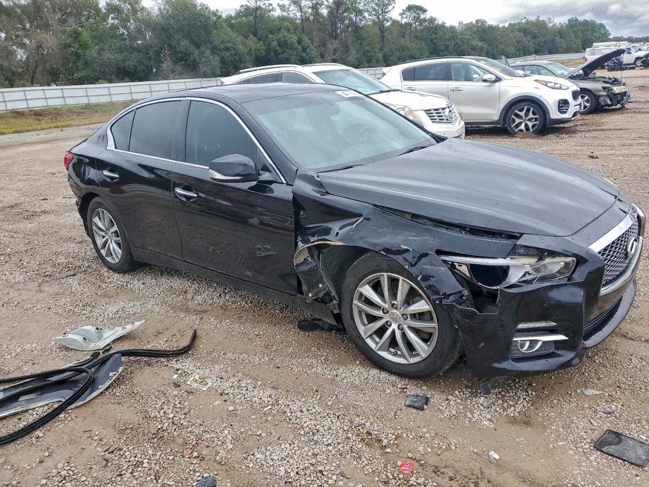 2015 INFINITI Q50 BASE photo 7