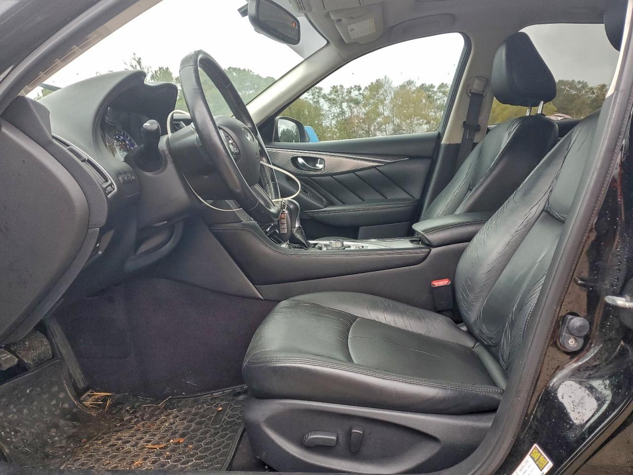 2015 INFINITI Q50 BASE photo 13