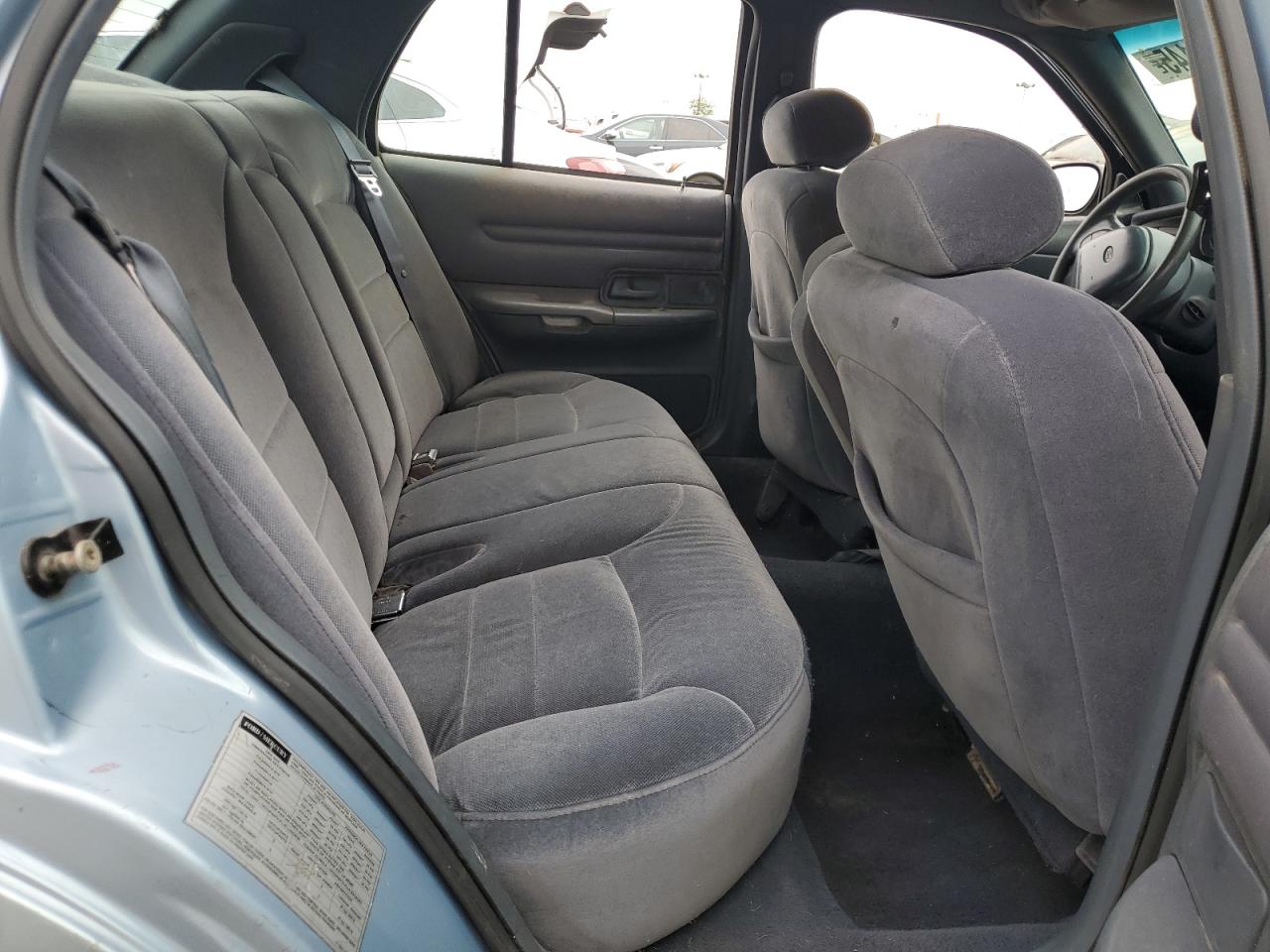 1999 FORD CROWN VICTORIA LX photo 28