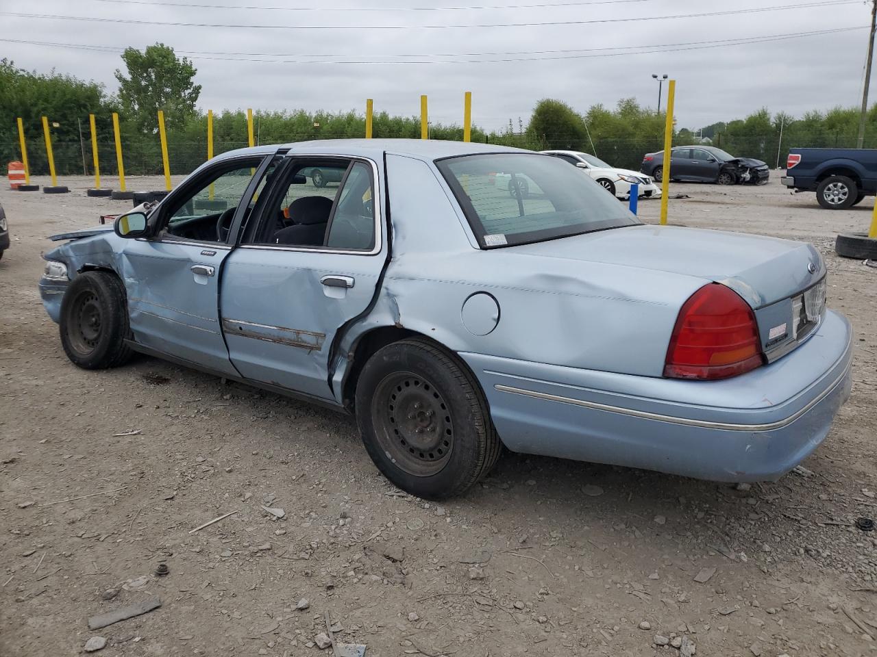 1999 FORD CROWN VICTORIA LX photo 4