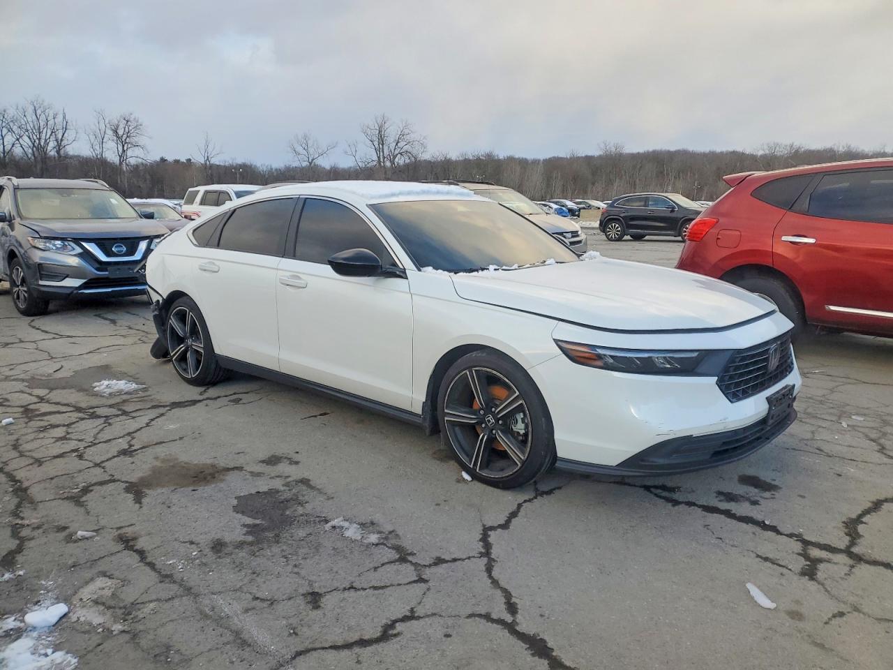 2024 HONDA ACCORD HYBRID SPORT photo 4