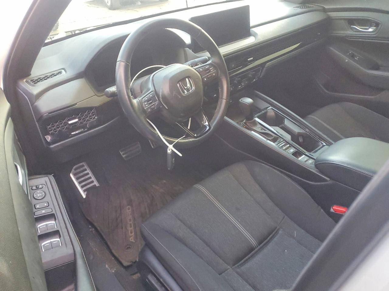 2024 HONDA ACCORD HYBRID SPORT photo 8