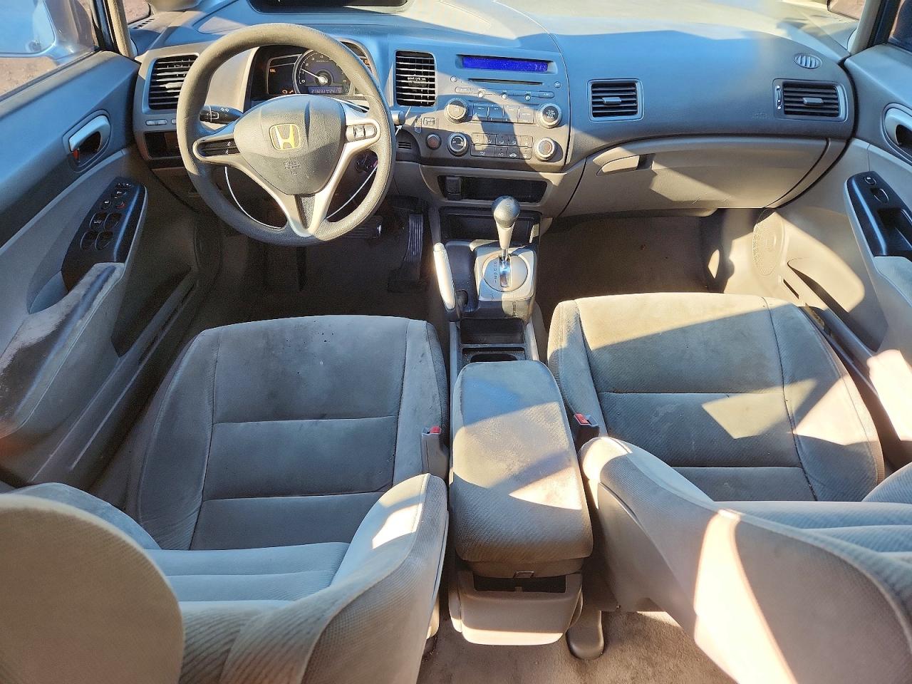 2010 HONDA CIVIC LX photo 8