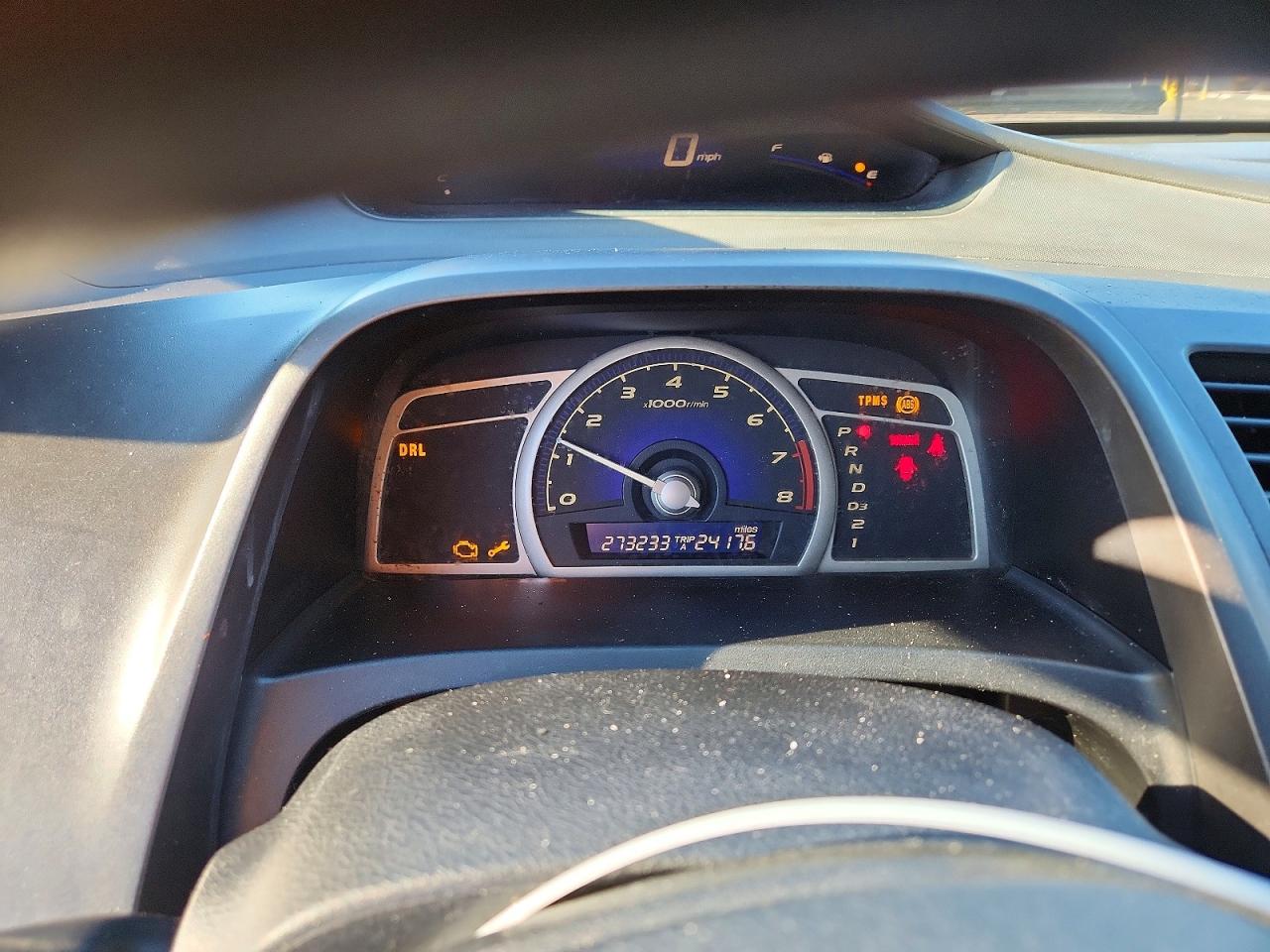2010 HONDA CIVIC LX photo 9