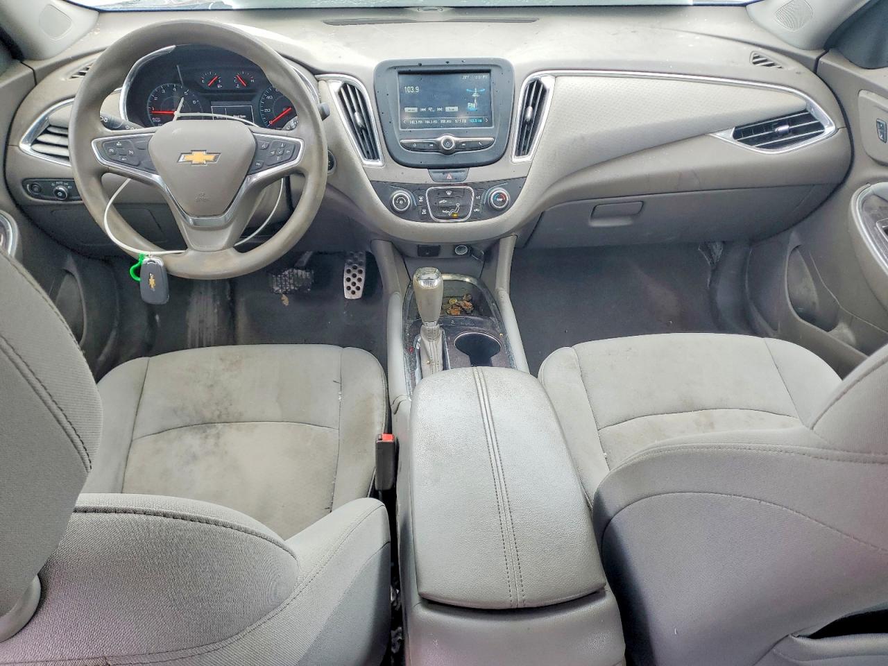 2016 CHEVROLET MALIBU LT photo 7