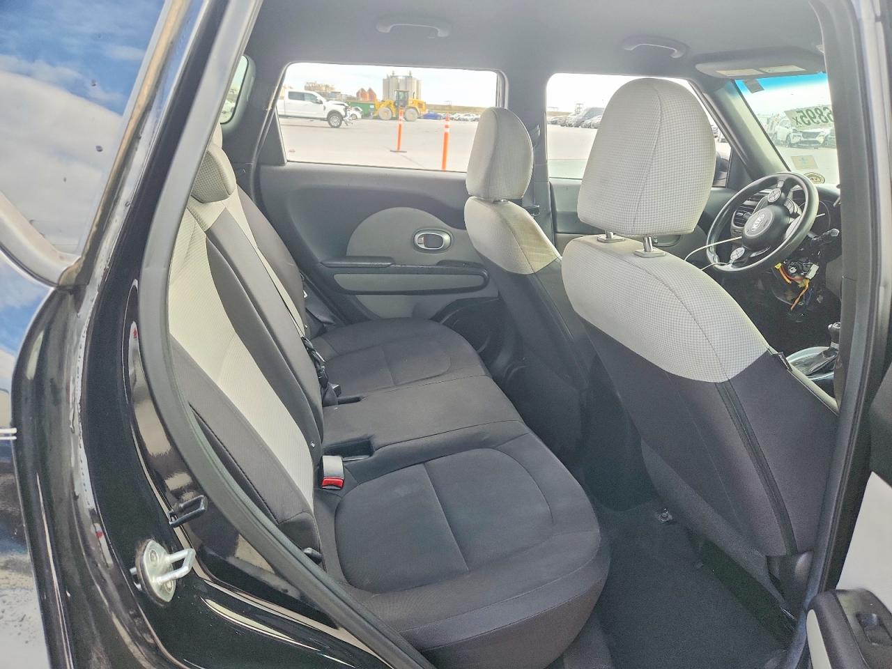 2015 KIA SOUL photo 10