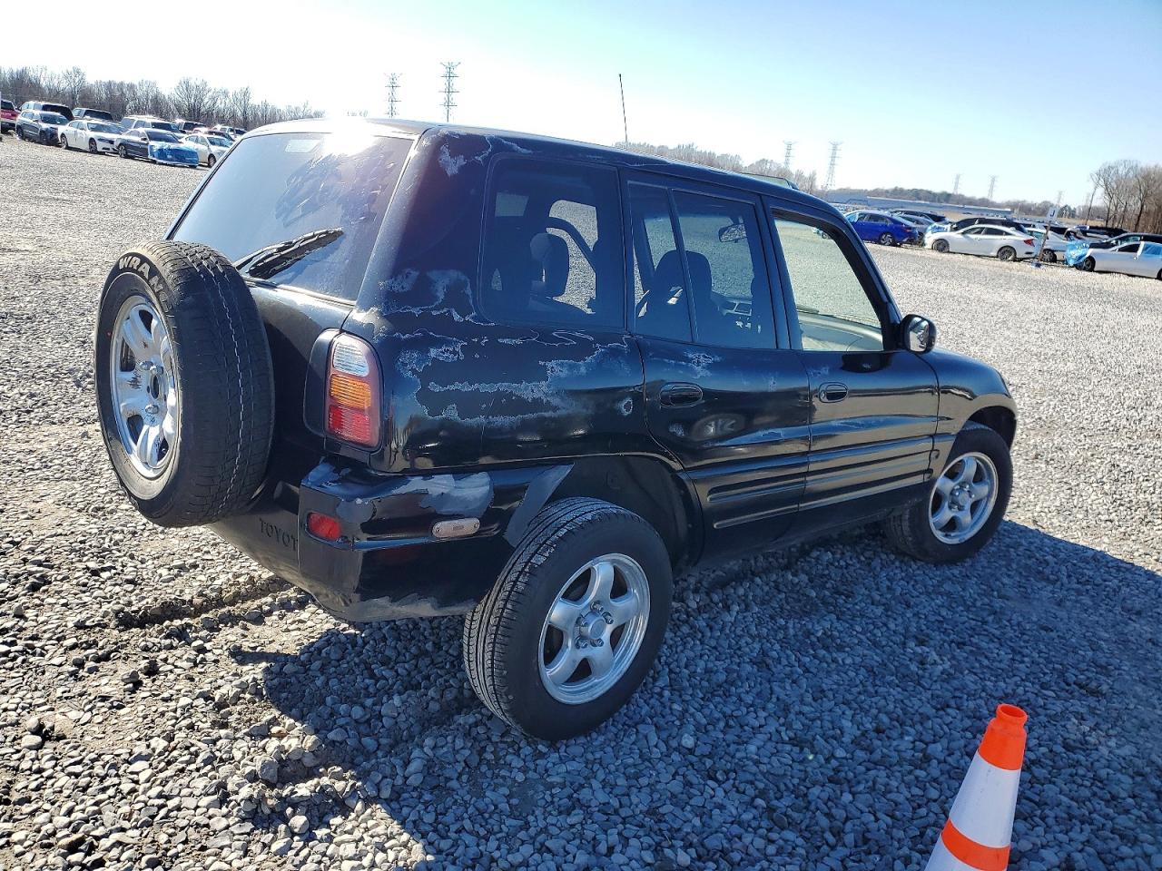 2000 TOYOTA RAV4 BASE photo 3