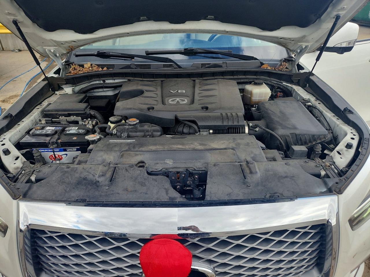 2018 INFINITI QX80 BASE photo 12