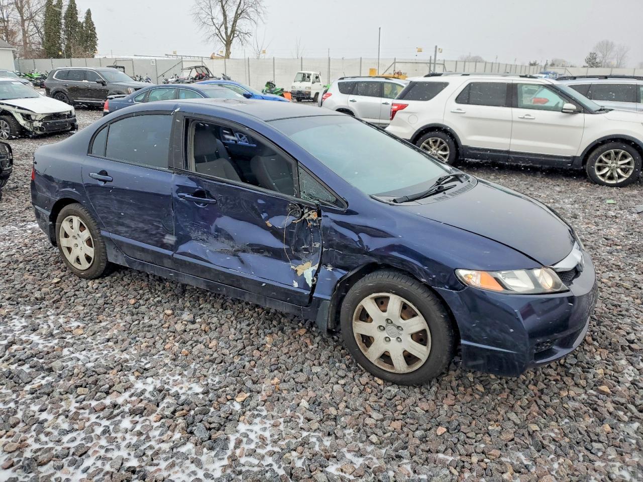2010 HONDA CIVIC LX photo 4