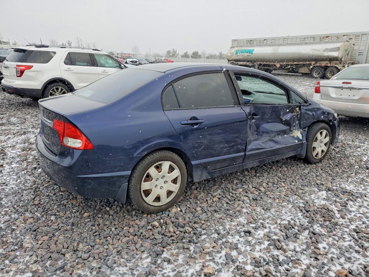 2010 HONDA CIVIC LX photo 3