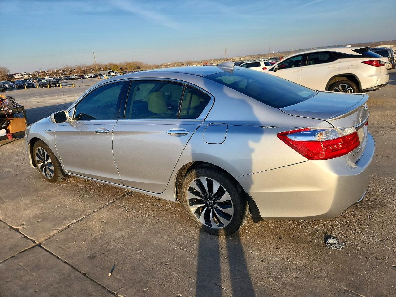 2015 HONDA ACCORD HYBRID EXL photo 2