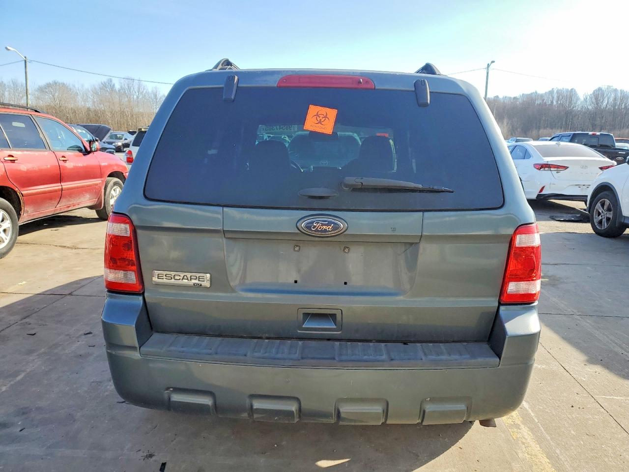 2012 FORD ESCAPE XLT photo 6