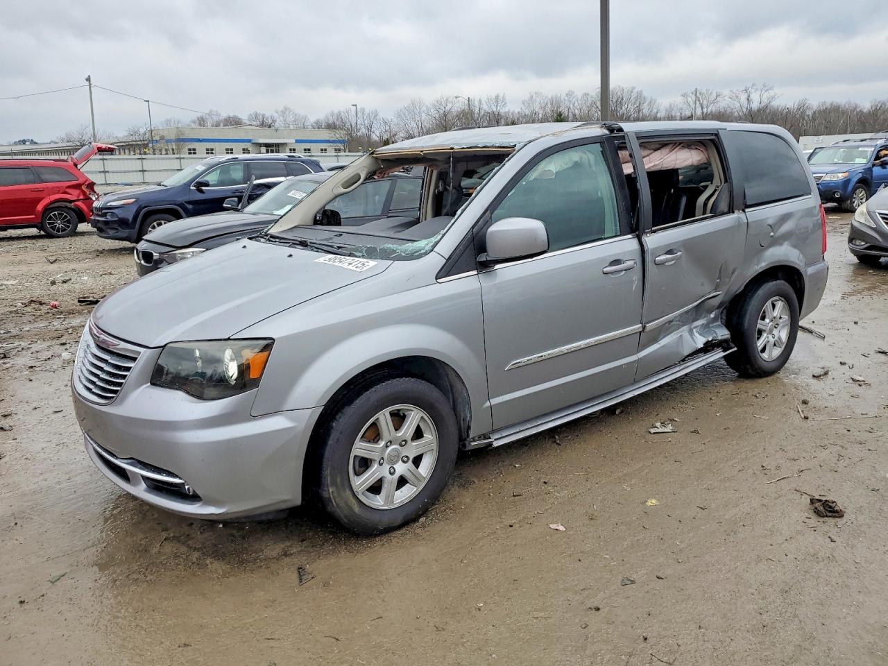 2013 CHRYSLER TOWN & COUNTRY