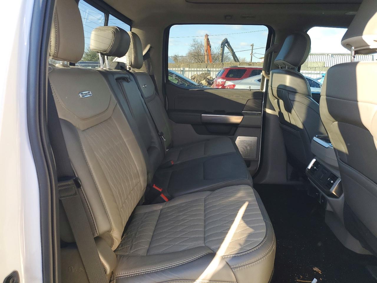 2024 FORD F150 PLATINUM photo 10