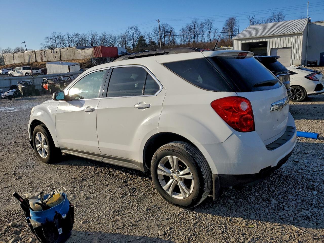 2013 CHEVROLET EQUINOX LT photo 2